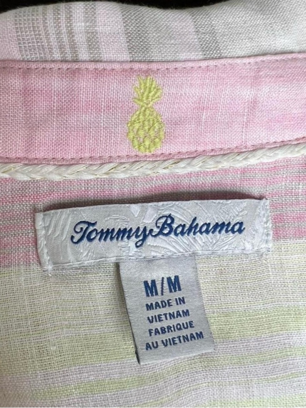 Tommy Bahama Ocean Reverie Flounce
Linen Shirtdress - Picture 4 of 8